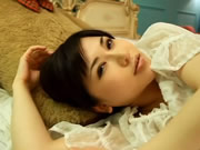 巨乳女優 觀月茜 睡衣絲襪寫真