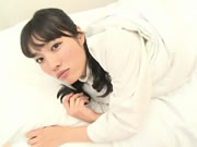 今野杏南 用魅惑的身體誘惑你 保健室的女學生油壓按摩
